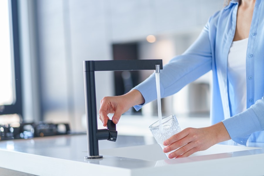 Say Goodbye to Tap Water: Here’s Why Artesian Water is a Better Choice.